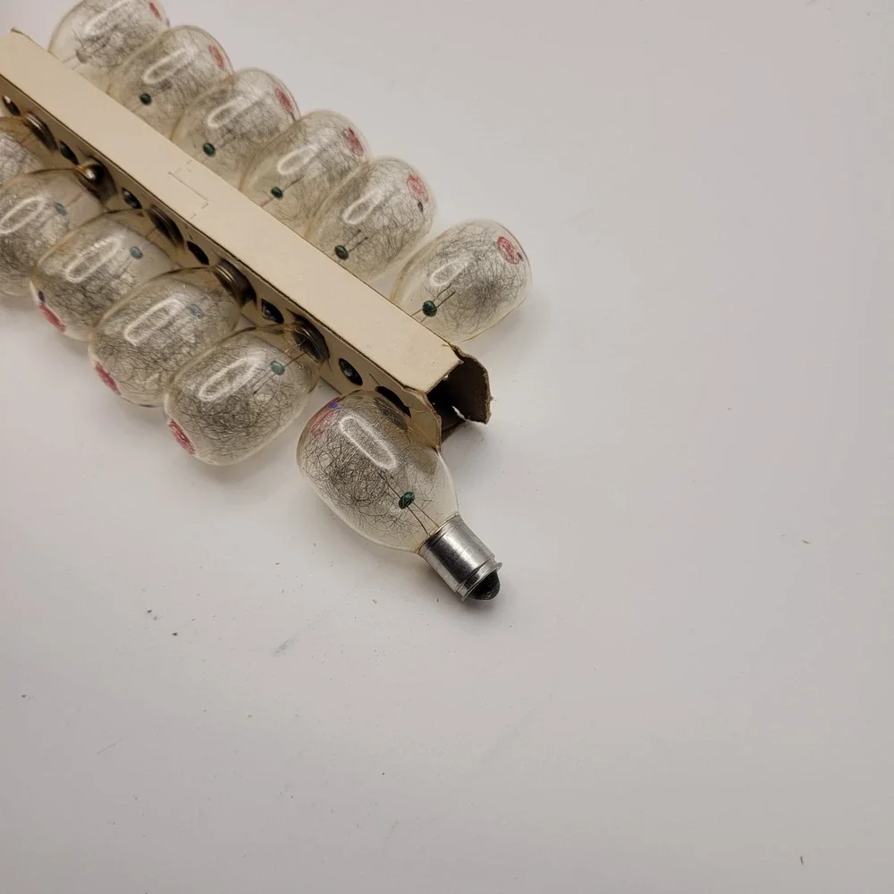 Vintage GE M3 Clear Flashbulbs Twelve Pack Original Box General Electric